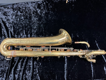 Photo German Keilwerth-made Selmer Bundy Baritone Saxophone - Serial # 51302